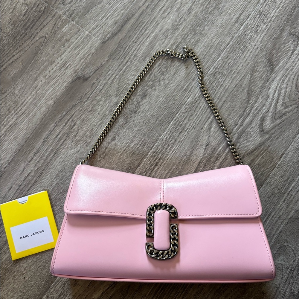 Marc Jacobs Pink Shoulder Bag with Chain Strap